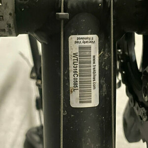 2023 Trek 1.2 C H2 56 BK2017 Black