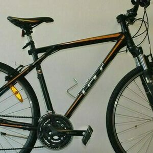 GT Bicycles Transeo 4.0 Black and Orange