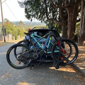 2022 Santa Cruz Bronson Carbon R Green