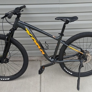 2023 Kona Lava Dome Silver, gray or bare metal