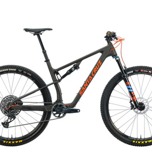 2021 Santa Cruz Blur C Black