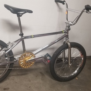 1992 GT Bicycles P61 Silver, gray or bare metal