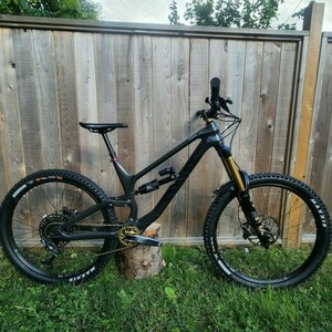 2021 Canyon bicycles Torque CF 8 Black