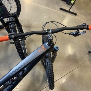 2022 Ibis Carbon V4 Black