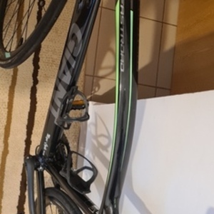 2018 Giant Road bike Black and Green