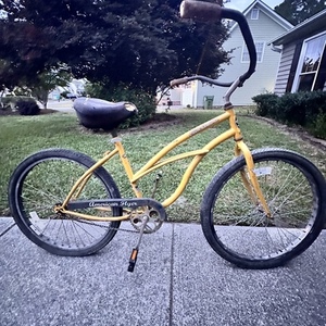1975 American Flyer Bicycle Co. 152 Cruiser Yellow or Gold