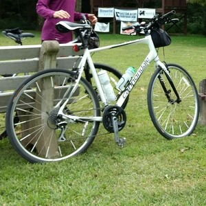 2011 Cannondale Quick 5 White