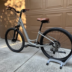 2021 Cannondale Adventure 1 Silver, gray or bare metal