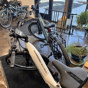 2023 Aventón Level.2 Step-Through Commuter Ebike White