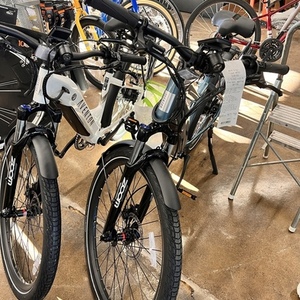 2023 Aventón Level.2 Step-Through Commuter Ebike White