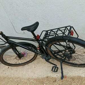 2021 Priority Bicycles 600 Black