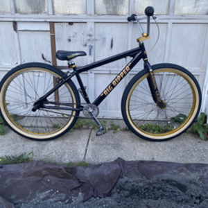 2021 SE Bikes Black and Yellow or Gold