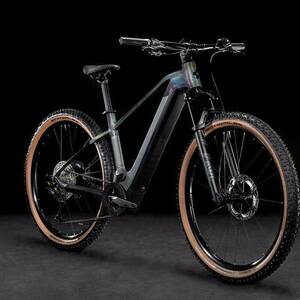 2023 Cube Reaction Hybrid SLT 750W 21" XL Silver, gray or bare metal and Black