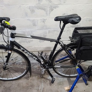 2018 Trek Domane 2.0 (Compact or Triple) Black