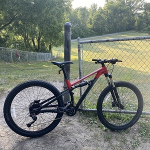 2023 Polygon Siskiu D5 Red and Black