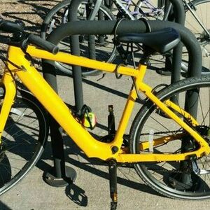 2022 Momentum Voya E+3 20MPH Yellow or Gold