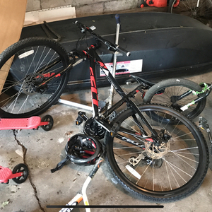 2017 Felt 7 Nintey Black and Red