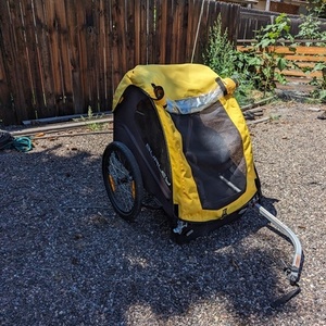 Burley Bee (double) bike trailer Black and Yellow or Gold