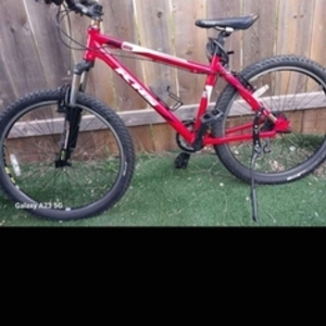 KHS Bicycles Red and White