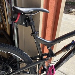 2017 Santa Cruz Nomad Black