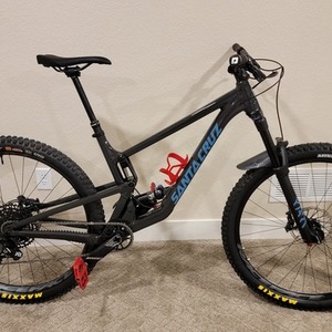 2022 Santa Cruz Hightower Black