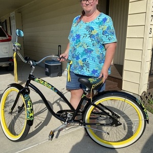 2016 Electra Townie Limited Edition Black and Yellow or Gold