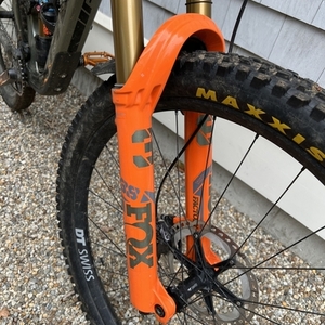 2021 Pivot Firebird Pro XT/XTR Green and Orange