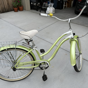 thumbnail image 2 of Critical Cycles Women's Beach Cruiser Bike - 1-Speed Gunmetal Cruiser 2 of 11