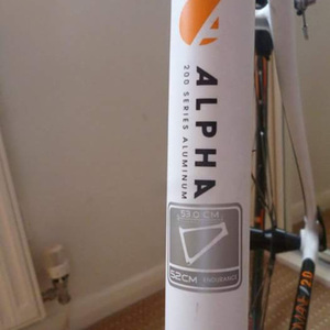 2014 Trek Domane 2.0 (Compact or Triple) White, Orange, and Black