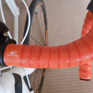 2014 Trek Domane 2.0 (Compact or Triple) White, Orange, and Black