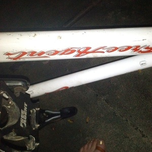 Free Agent Limo FA A130 chromly White, Black, and Stickers tape or other cover-up