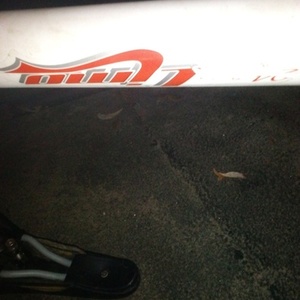 Free Agent Limo FA A130 chromly White, Black, and Stickers tape or other cover-up