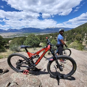 2017 Intense Tracer 27.5 Black and Orange