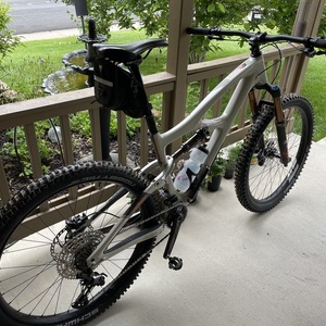 2021 Ibis Mojo 4 White