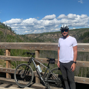 2019 Trek Dual Sport 4 Silver, gray or bare metal