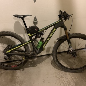 2015 Rocky Mountain Bicycles Instinct 999 MSL Black, Yellow or Gold, and Green