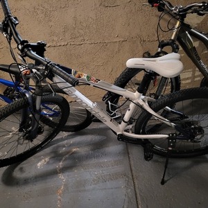 2009 Cannondale Stickers tape or other cover-up, White, and Blue