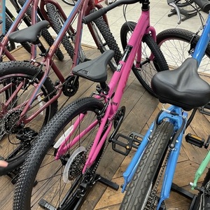 2023 Norco Bikes Storm 4.3 Pink