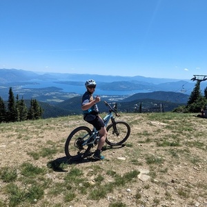 2022 Specialized Stumpjumper Evo Comp Blue