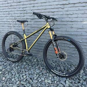 2023 Kona Honzo ST Yellow or Gold and Green