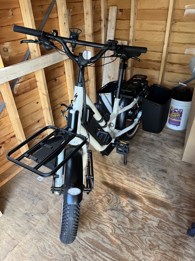 2023 Specialized Globe ST