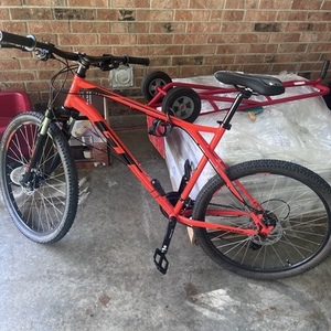 2023 GT Bicycles XL Orange