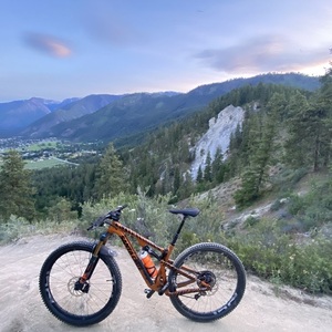 2019 Santa Cruz Tallboy Orange