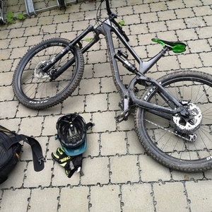 2020 Canyon bicycles Torque CF 8.0 Black