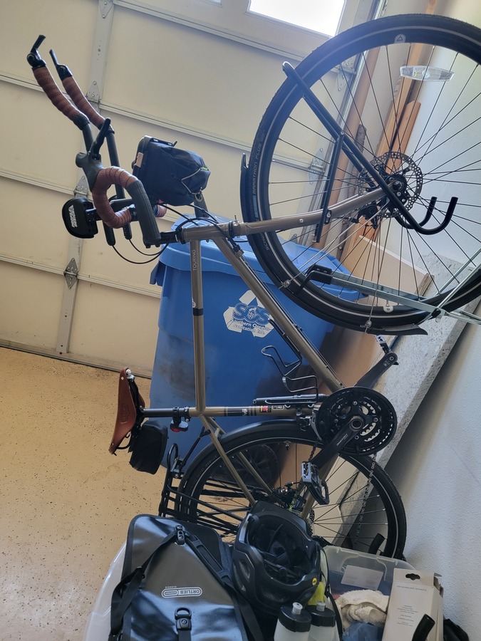 fuji touring bike 2019