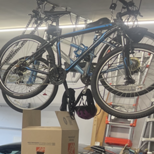 2016 Specialized Hardrock Black and Blue