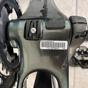 2021 Giant Revolt Green and Black