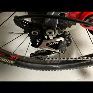 2015 Rocky Mountain Bicycles thunderbolt 710 Red