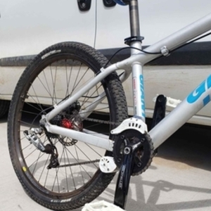 2010 Giant STP 0 Silver, gray or bare metal