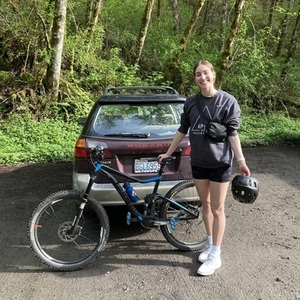 2015 Giant Trance 27.5 Black and Blue